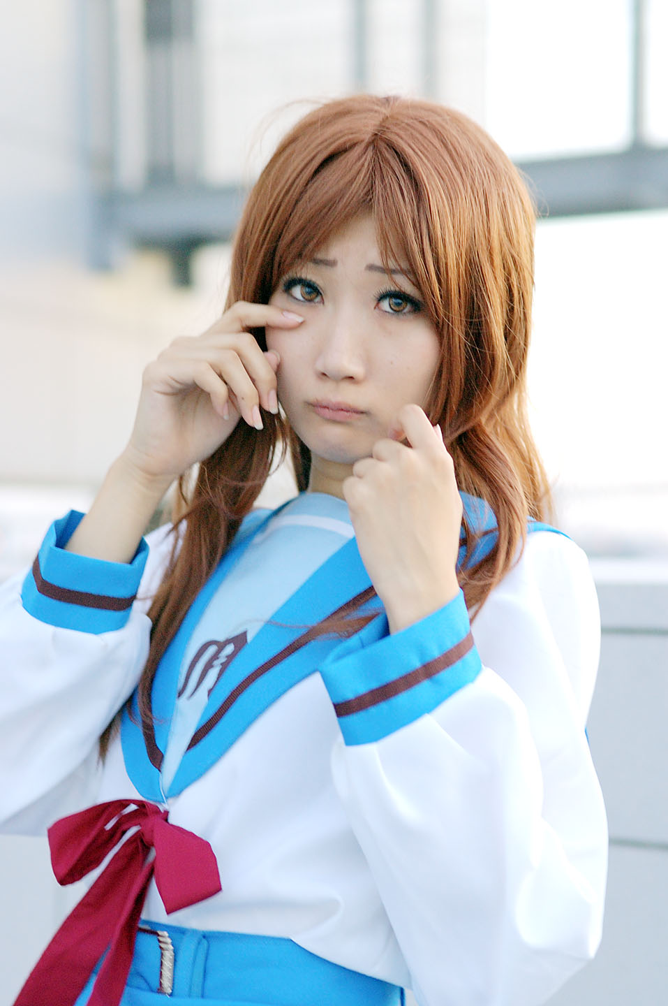 asahina mikuru, suzumiya haruhi no yuuutsu, highres, photo (medium), cosplay, hio, sailor, school uniform, serafuku