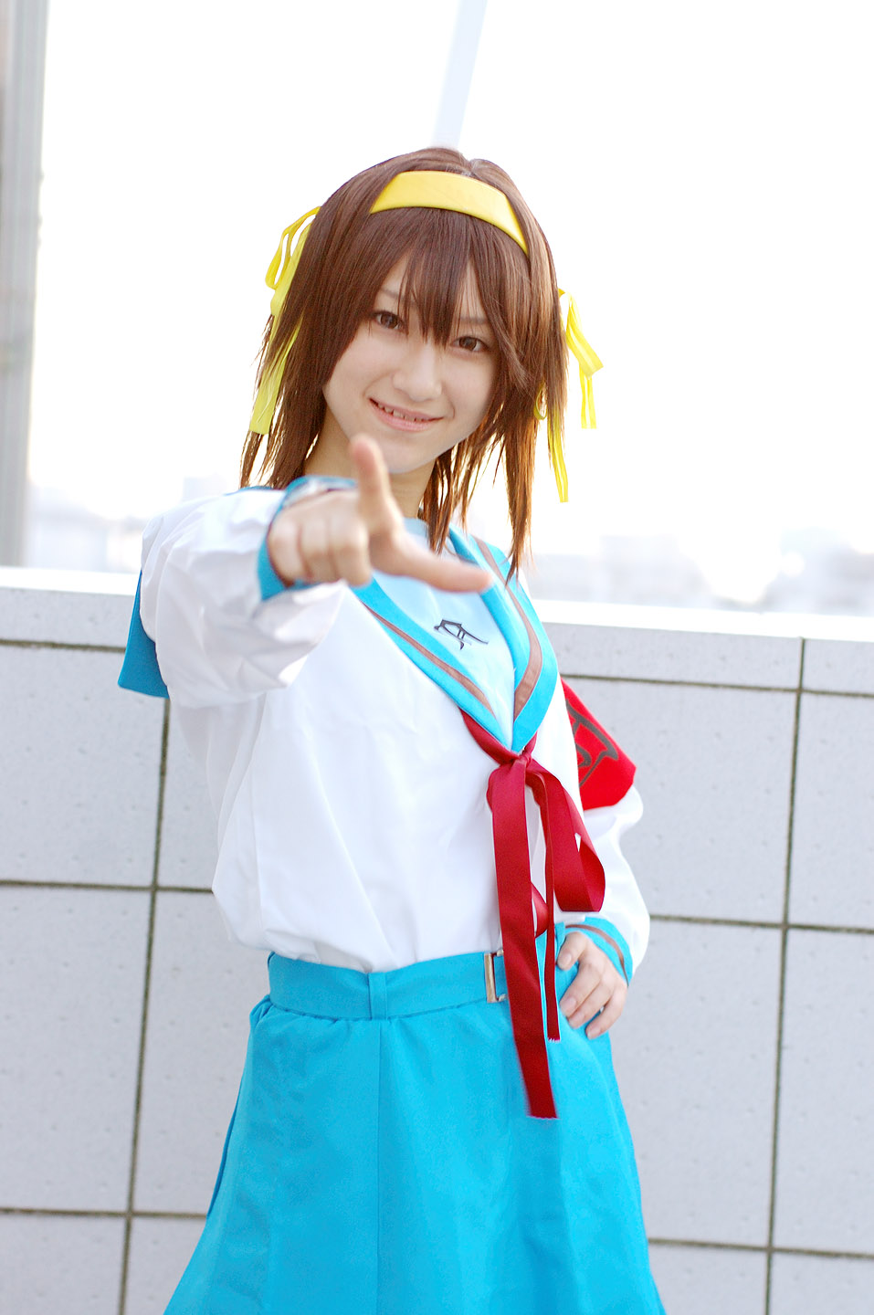 remon, suzumiya haruhi, suzumiya haruhi no yuuutsu, highres, photo (medium), armband, cosplay, hair ribbon, ribbon, sailor, school uniform, serafuku