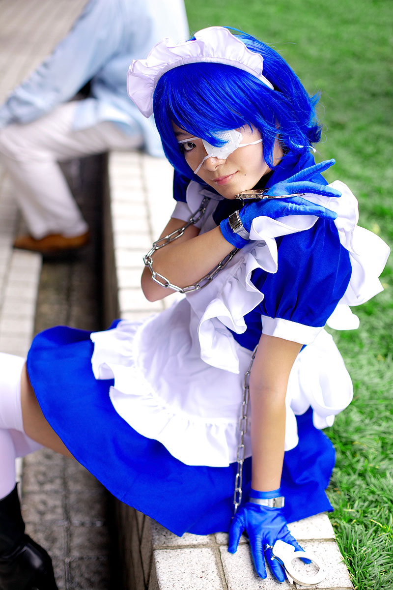 riori, ryomou shimei, ikkitousen, highres, photo (medium), apron, cosplay, cuffs, eyepatch, gloves, handcuffs, maid, maid apron, ryomou shimei (cosplay), thighhighs