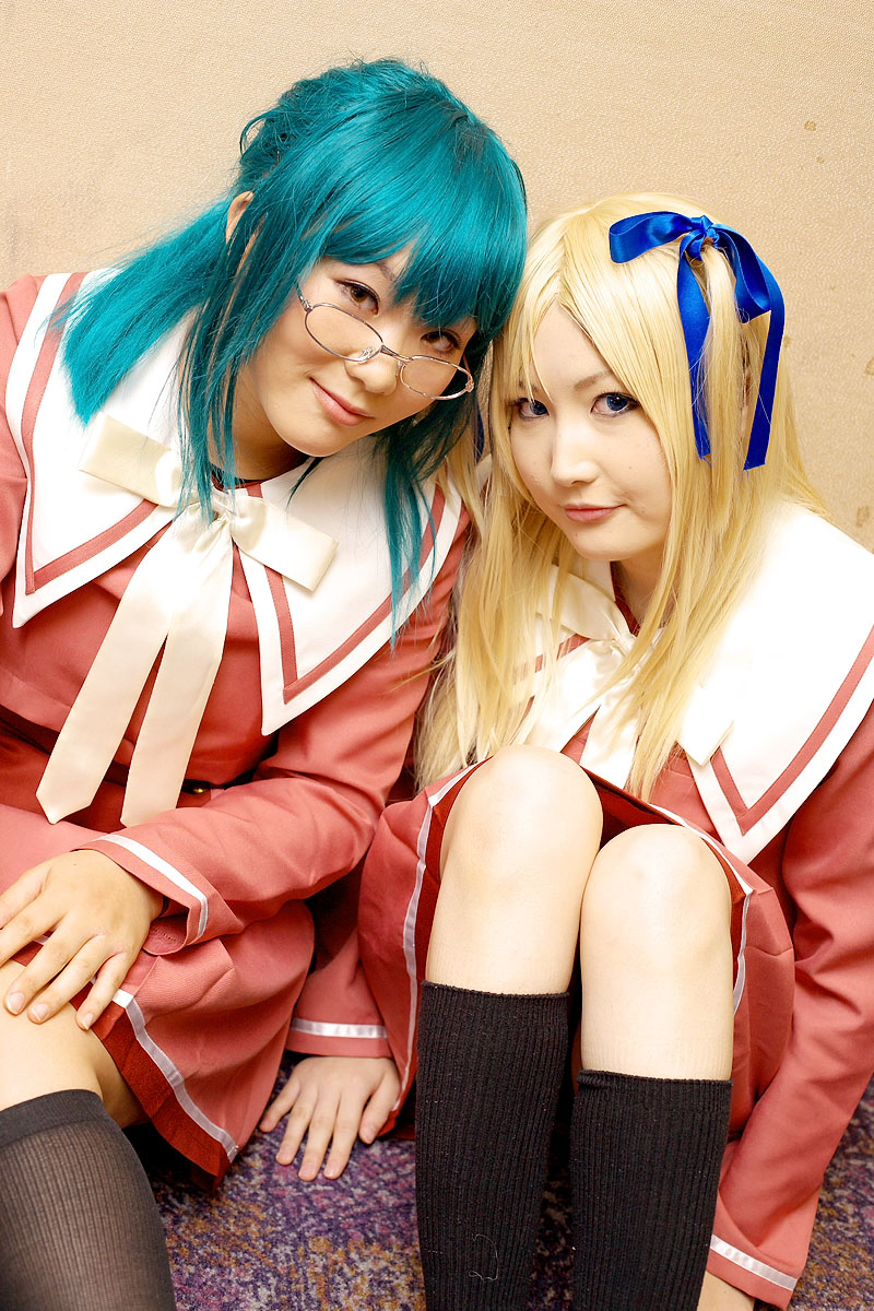 hirano mai (model), hiratsuka yuki (model), character request, highres, photo (medium), source request, blonde hair, cosplay, glasses, green hair, hair ribbon, kneehighs, ribbon, sailor, school uniform, serafuku, socks