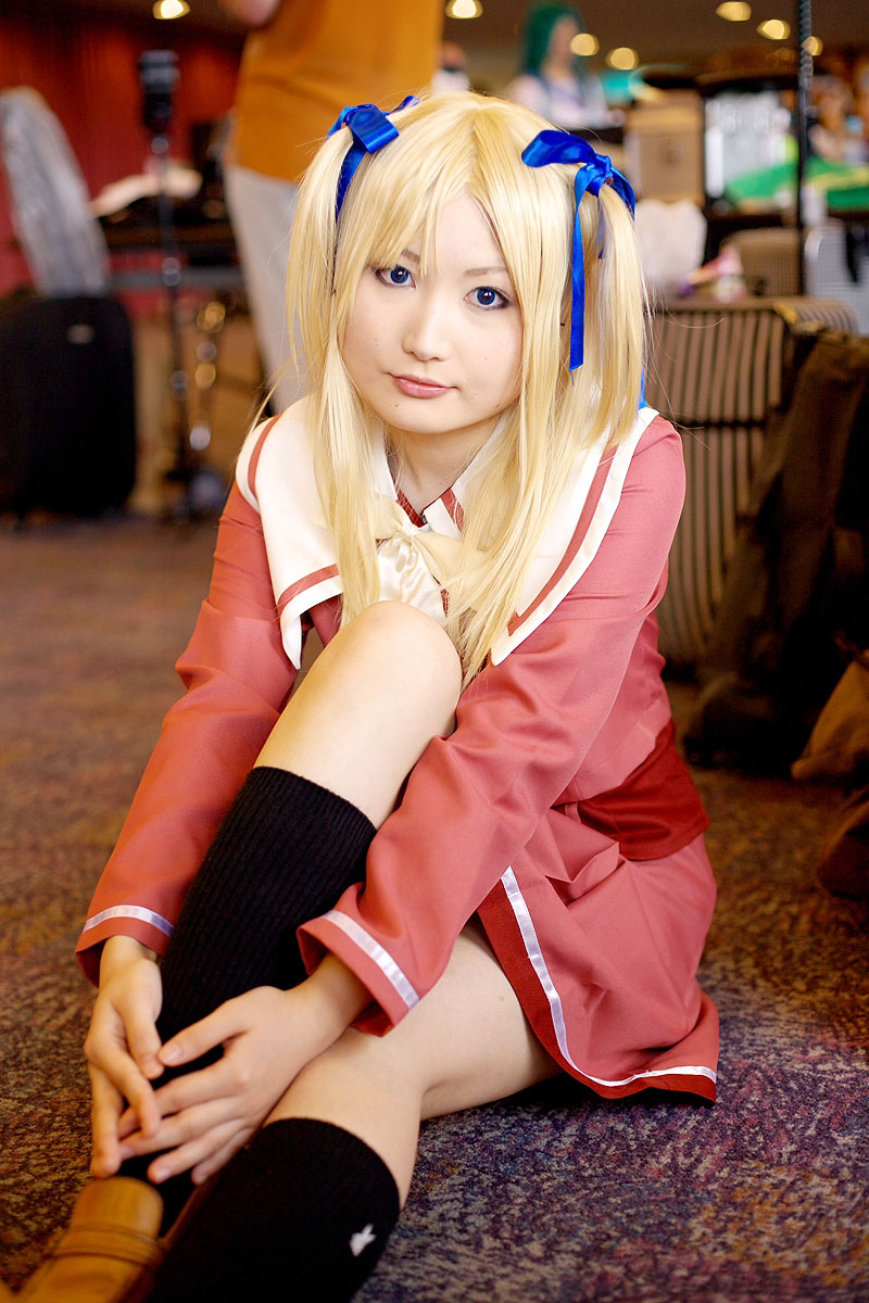 hirano mai (model), character request, highres, photo (medium), source request, blonde hair, cosplay, hair ribbon, kneehighs, ribbon, sailor, school uniform, serafuku, socks, twintails