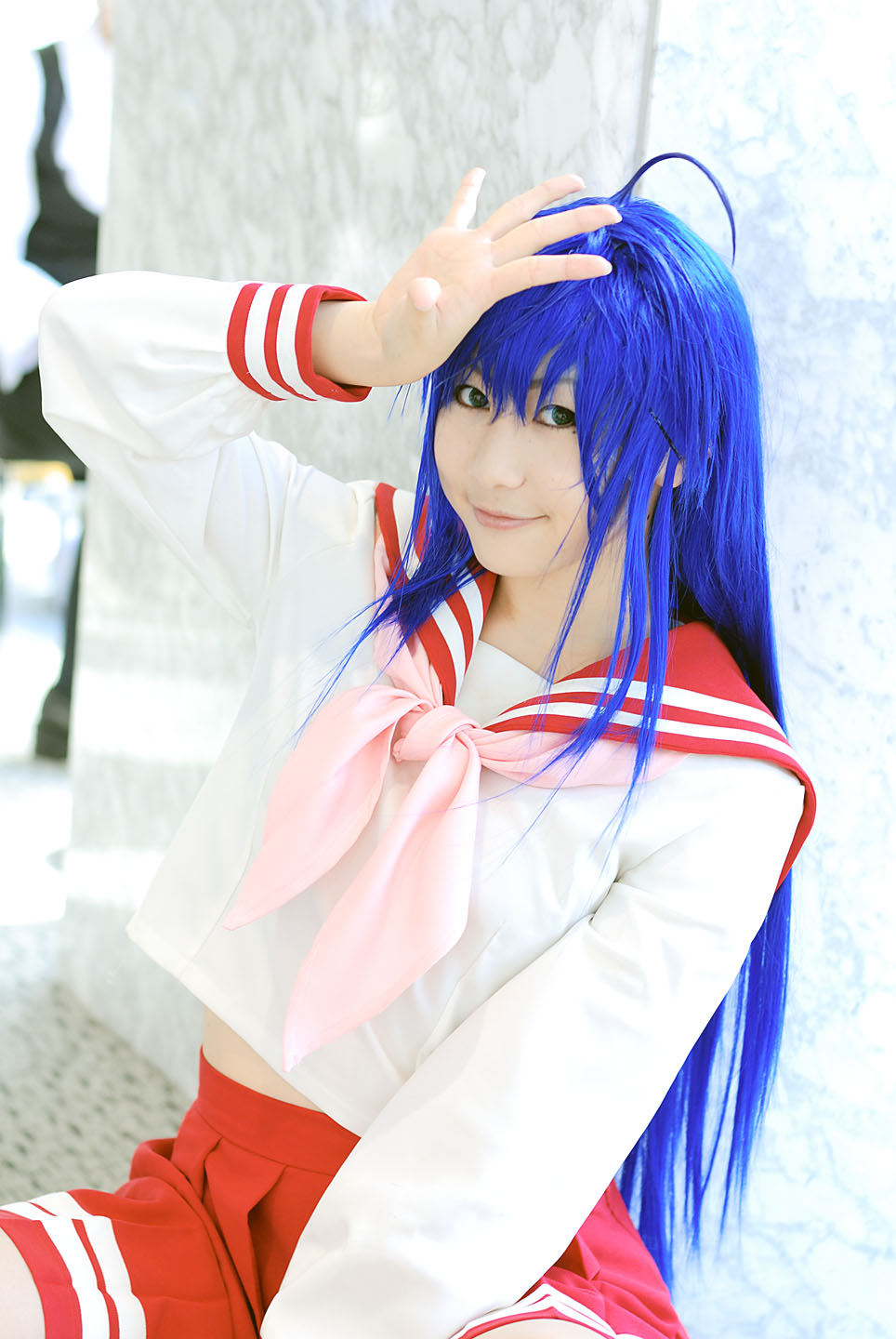 kochou ran, izumi konata, lucky star, highres, photo (medium), ahoge, blue hair, cosplay, sailor, school uniform, serafuku