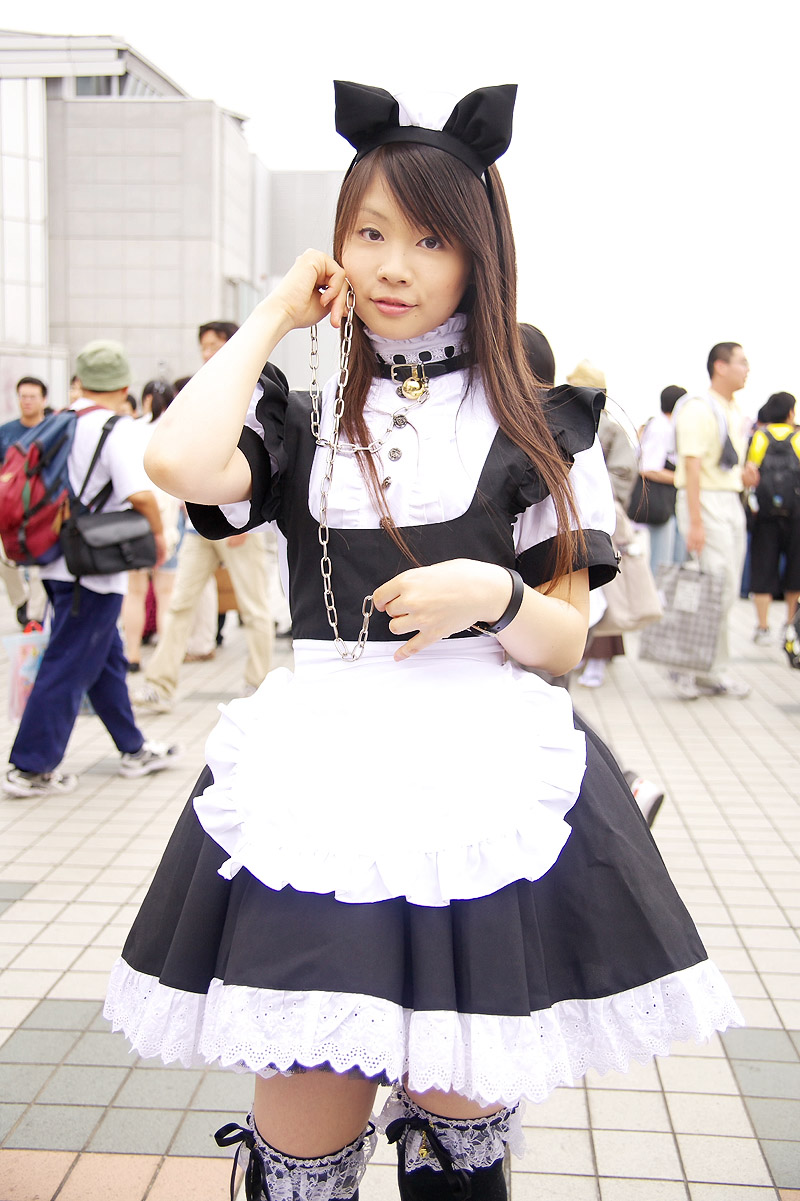 pochi (model), highres, photo (medium), animal ears, apron, cat ears, collar, cosplay, leash, maid, maid apron, thighhighs