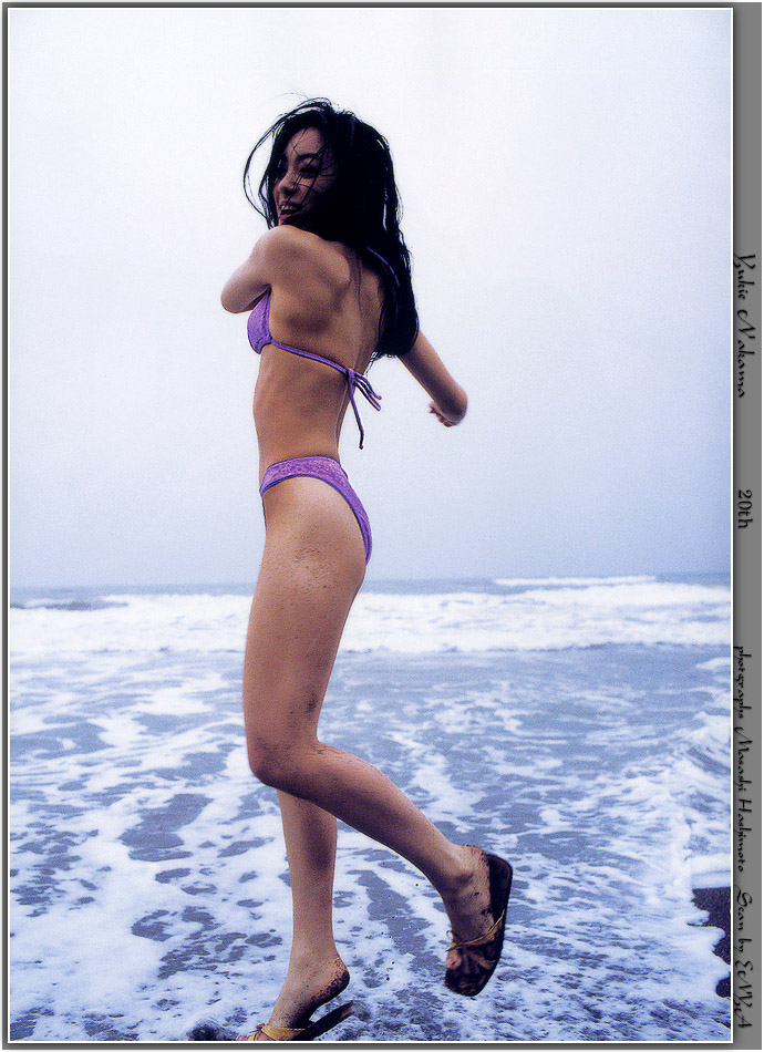 nakama yukie, photo (medium), bikini, ocean, sandals, swimsuit