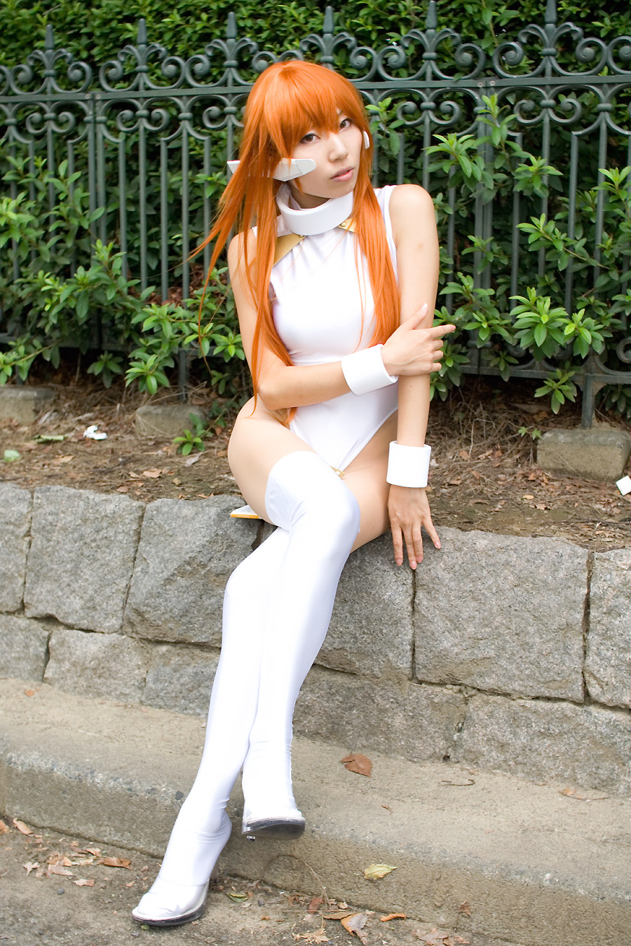 hisame chirumi, serio (to heart), to heart, to heart (series), highres, photo (medium), bodysuit, cosplay, orange hair, spandex, thighhighs