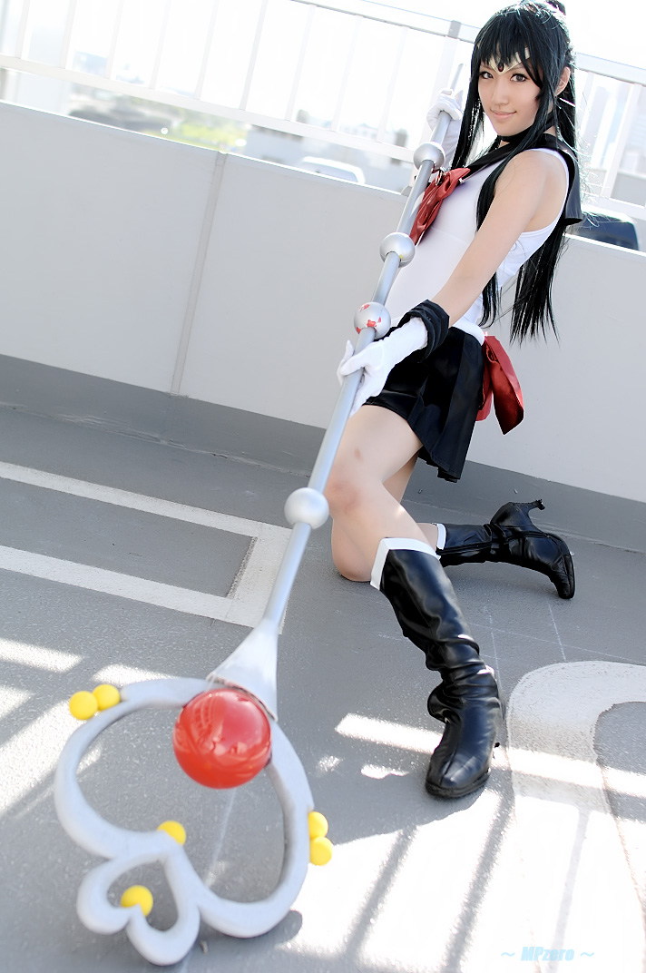 meiou setsuna, sailor pluto, bishoujo senshi sailor moon, photo (medium), boots, cosplay, gloves, sailor, school uniform, serafuku, tiara
