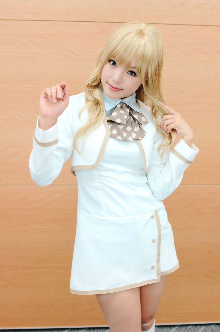 kipi-san, konohana hikari, strawberry panic!, photo (medium), 1girl, asian, blonde hair, blue eyes, color contacts, cosplay, female focus, indoors, kneehighs, konohana hikari (cosplay), long sleeves, looking at viewer, mole, school uniform, socks, solo