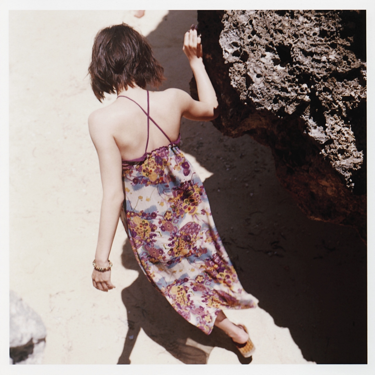 ueno juri, a piacere, highres, photo (medium), dress, flip-flops, outdoors, print dress, rock, sandals, solo, walking