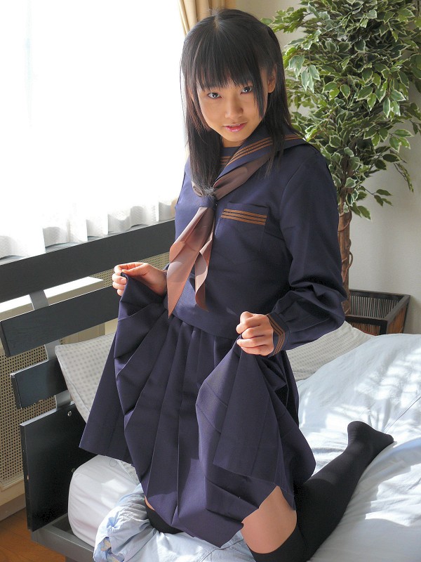 matsunaga ayaka, photo (medium), asian, bed, cosplay, sailor, school uniform, serafuku, thighhighs