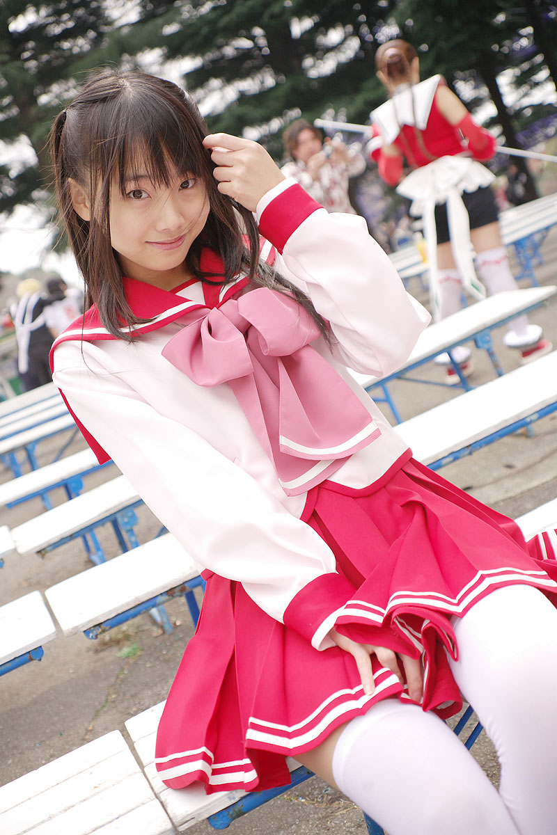 kusukabe yuki, matsunaga ayaka, to heart (series), to heart 2, highres, photo (medium), asian, cosplay, school uniform, serafuku, thighhighs, twintails