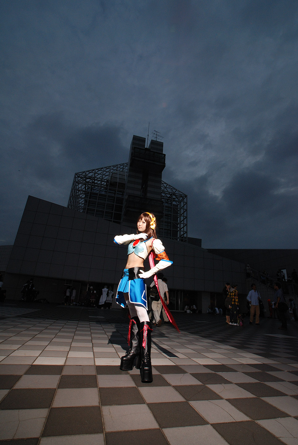 taku anko, suzumiya haruhi, suzumiya haruhi no tomadoi, suzumiya haruhi no yuuutsu, highres, photo (medium), boots, cape, cosplay, elbow gloves, gloves, hair ribbon, halterneck, midriff, pleated skirt, ribbon, skirt, thighhighs