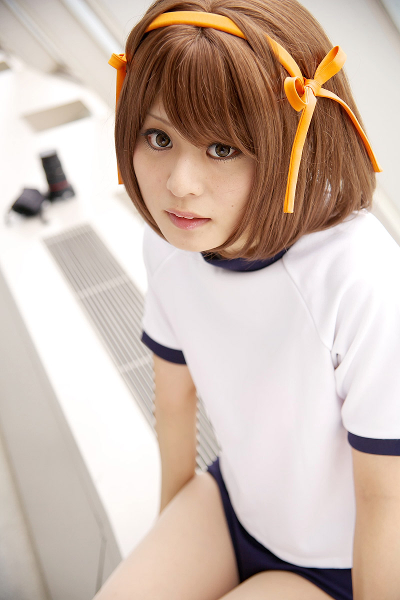 sakuramochi mako, suzumiya haruhi, suzumiya haruhi no yuuutsu, highres, photo (medium), cosplay, gym uniform, hair ribbon, ribbon