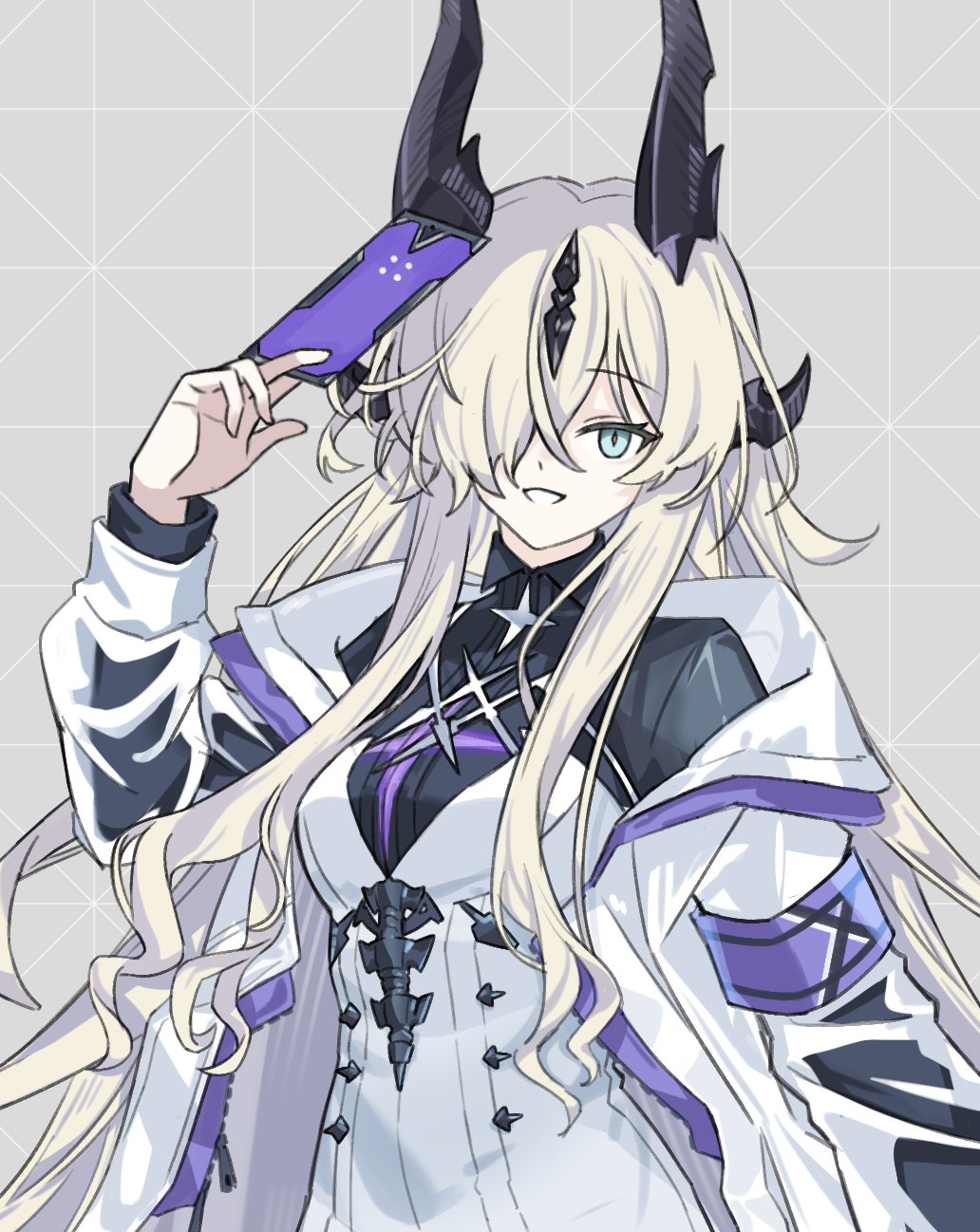 lalihop, necrass (arknights), arknights, commentary, highres, 1girl, aqua eyes, arm up, armband, between fingers, black horns, black shirt, blonde hair, collared shirt, grey background, grin, hair over one eye, holding, horns, jacket, long hair, long sleeves, looking at viewer, one eye covered, open clothes, open jacket, purple armband, see-through clothes, see-through sleeves, shirt, simple background, smile, solo, upper body, white jacket