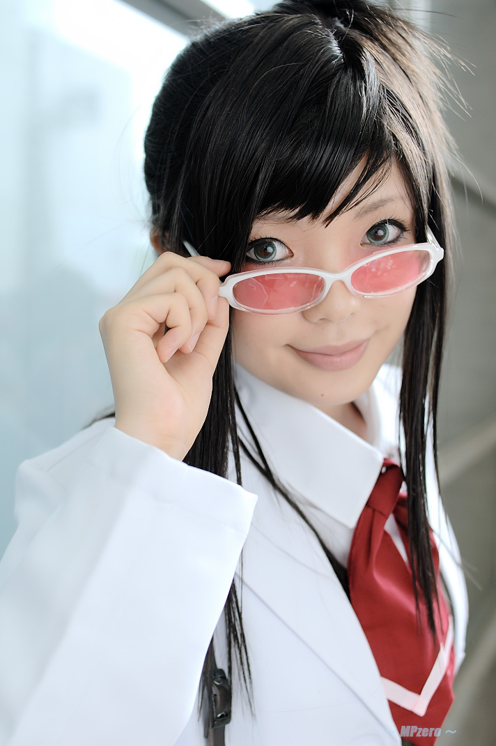namada, ema skye, ace attorney, apollo justice ace attorney, capcom, photo (medium), 1girl, asian, black hair, blue eyes, color contacts, cosplay, ema skye (cosplay), female focus, lab coat, long hair, looking at viewer, outdoors, solo, sunglasses, vest