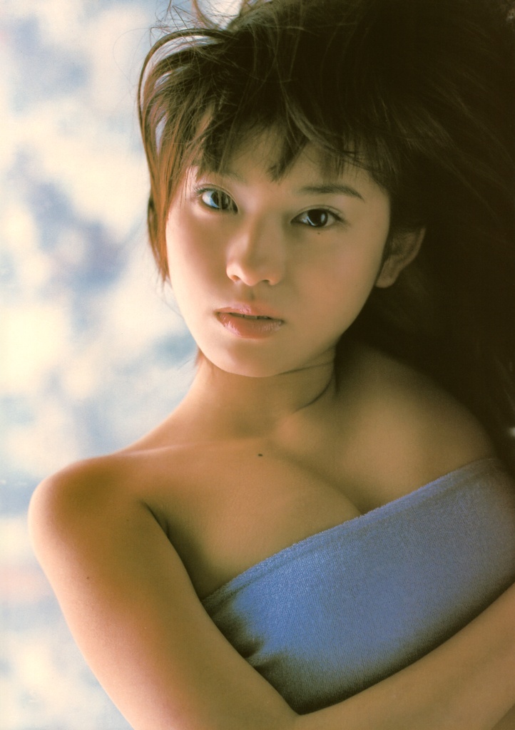 ichikawa yui, photo (medium), tagme, 1girl, asian, female focus, indoors, looking at viewer, mole, solo, strapless, tube top