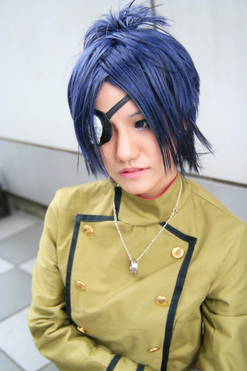 isumi (i-spixi), chrome dokuro, kateikyoushi hitman reborn, katekyo hitman reborn!, highres, photo (medium), 1girl, blue eyes, blue hair, cosplay, eyepatch, female focus, jewelry, matching hair/eyes, necklace, solo
