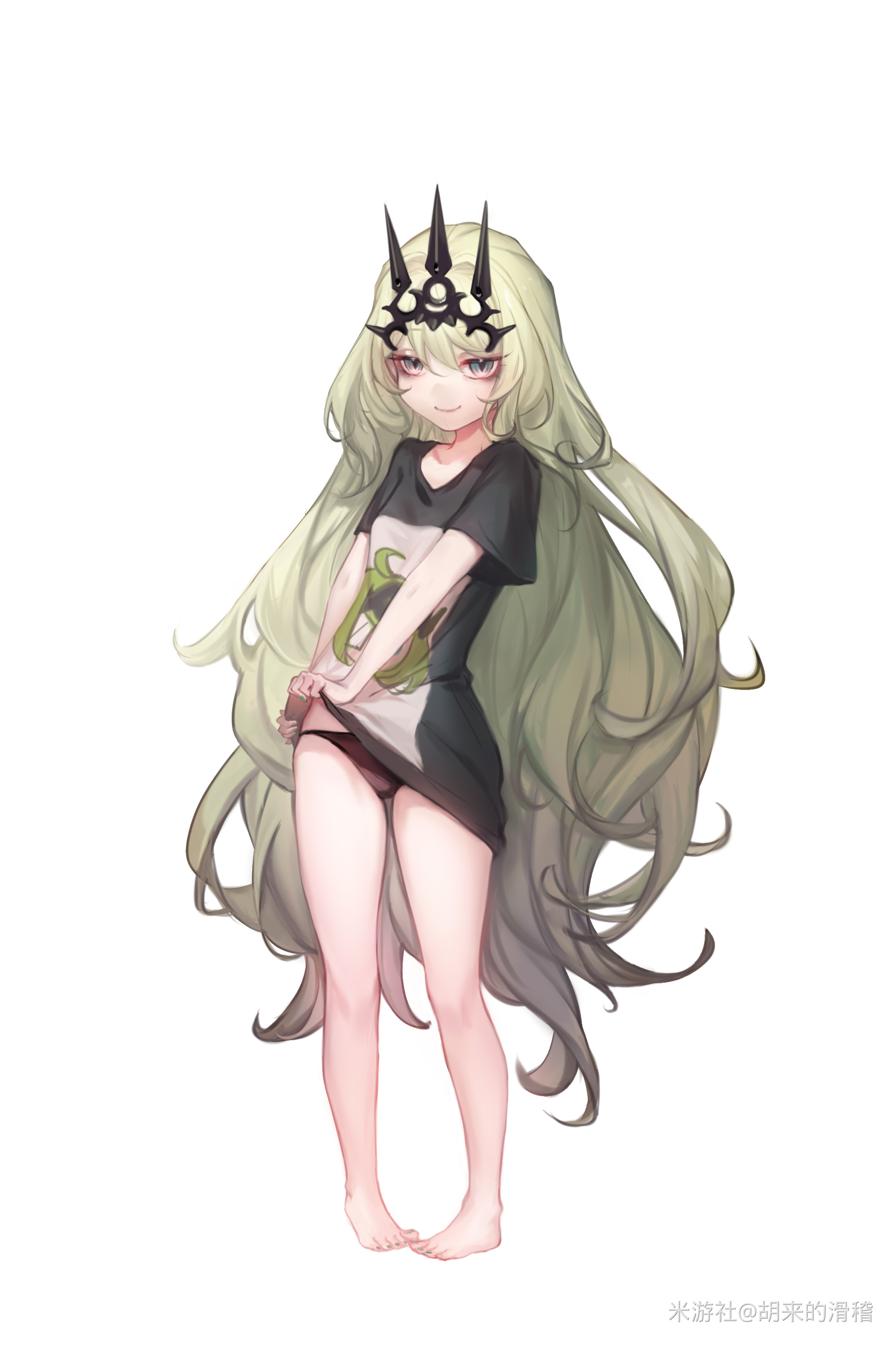 hulai de gou sheng, klein (honkai impact), mobius (honkai impact), honkai (series), honkai impact 3rd, absurdres, highres, 1girl, black panties, black shirt, closed mouth, crown, full body, green eyes, green hair, green nails, long hair, looking at viewer, nail polish, panties, shirt, simple background, slit pupils, smile, solo, toenail polish, toenails, toes, underwear, very long hair, wavy hair, white background