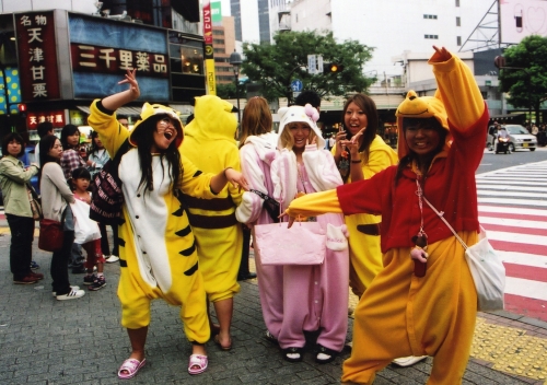 shibuya (156702), lowres, photo (medium), tagme, bearsuit, cosplay, what