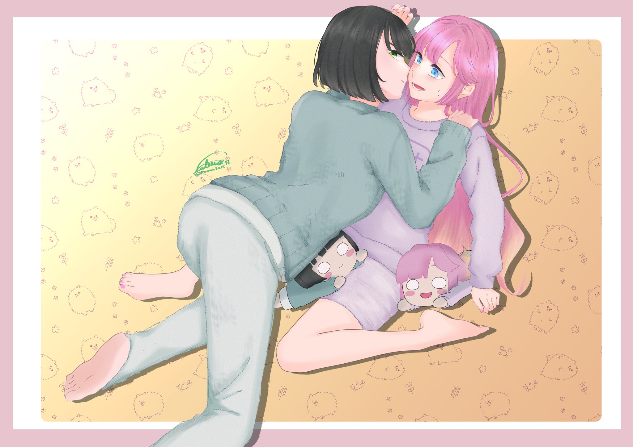 ranmaro, anyoji hime, momose ginko, link! like! love live!, love live!, commentary request, highres, 2girls, :d, animal background, anyoji hime (sega lucky lottery sleepwear), ass, barefoot, black hair, blonde hair, blue eyes, blunt bangs, blush stickers, bob cut, border, cardigan, character doll, dog, doll, drop shadow, foot out of frame, game controller print, girl on top, gradient hair, green cardigan, green eyes, grey pants, long hair, long sleeves, looking at another, looking at viewer, looking back, lower teeth only, momose ginko (sega lucky lottery sleepwear), multicolored hair, multiple girls, nervous sweating, nesoberi, official alternate costume, open mouth, outside border, pants, parted lips, pink border, pink hair, pink nails, print sweater, purple sweater, short hair, smile, soles, sweat, sweater, teeth, toenails, toes, very long hair, virtual youtuber, yellow background, yuri