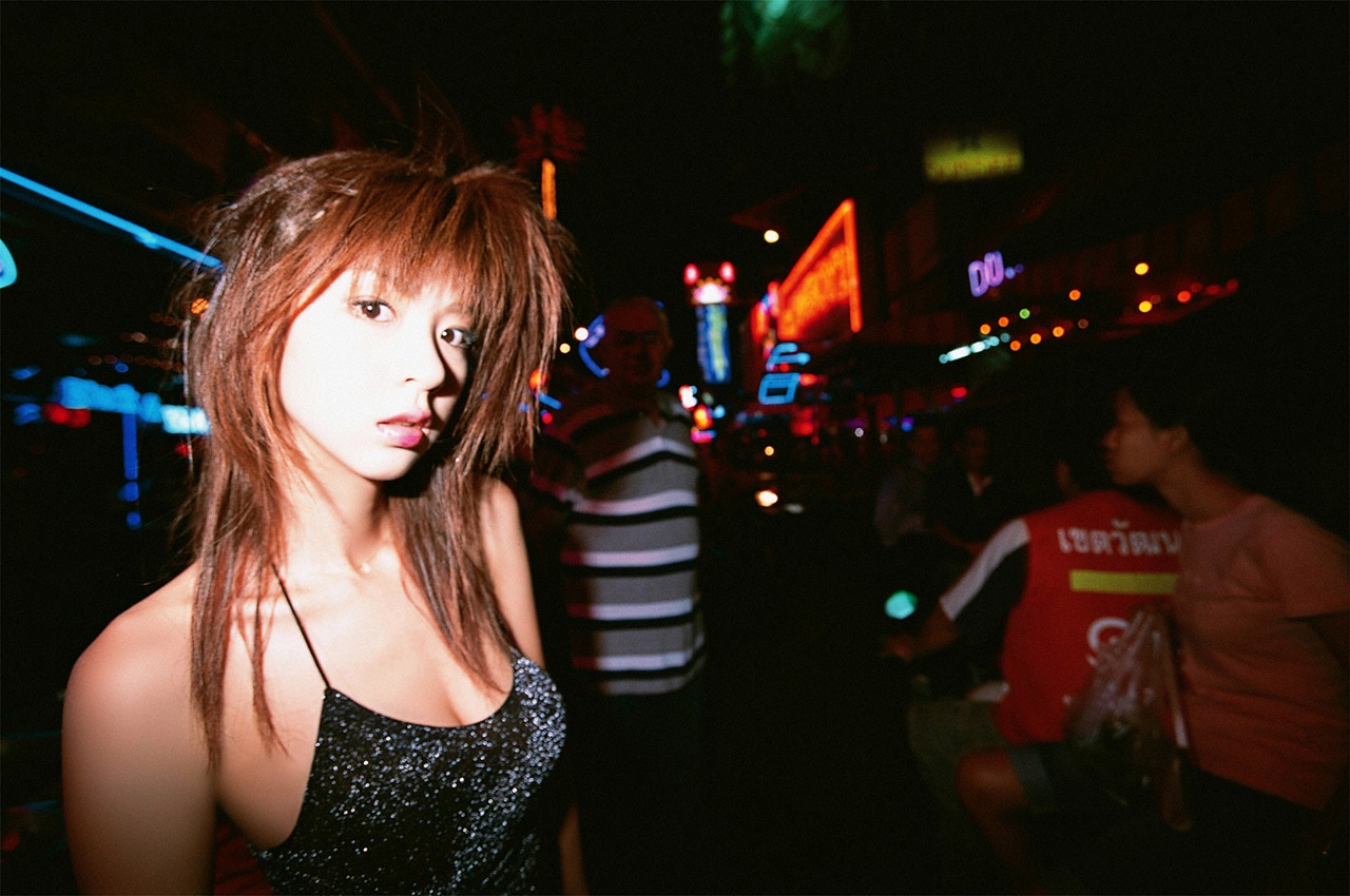 hoshino aki, photo (medium), tagme, bug, butterfly, evening gown