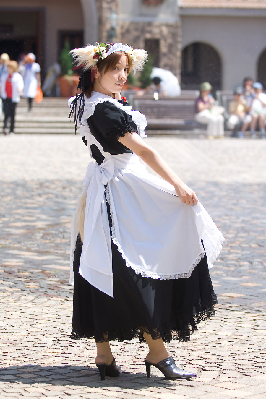 anya, highres, photo (medium), animal ears, apron, cosplay, dog ears, maid, maid apron, tail