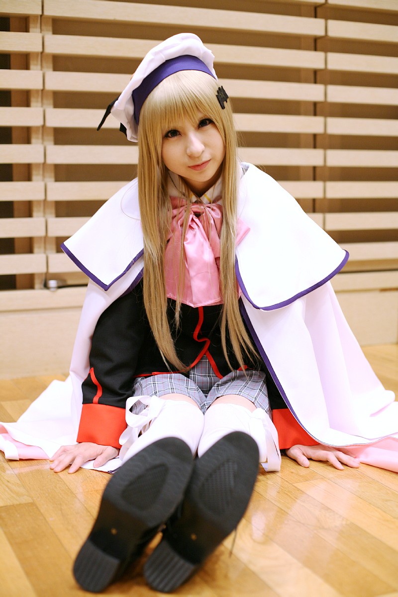raiko, noumi kudryavka, little busters!, highres, photo (medium), beret, boots, cape, cosplay, hat, pleated skirt, sailor, school uniform, serafuku, skirt, thighhighs