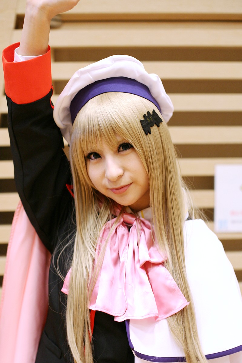 raiko, noumi kudryavka, little busters!, highres, photo (medium), beret, cape, cosplay, hat, pleated skirt, sailor, school uniform, serafuku, skirt