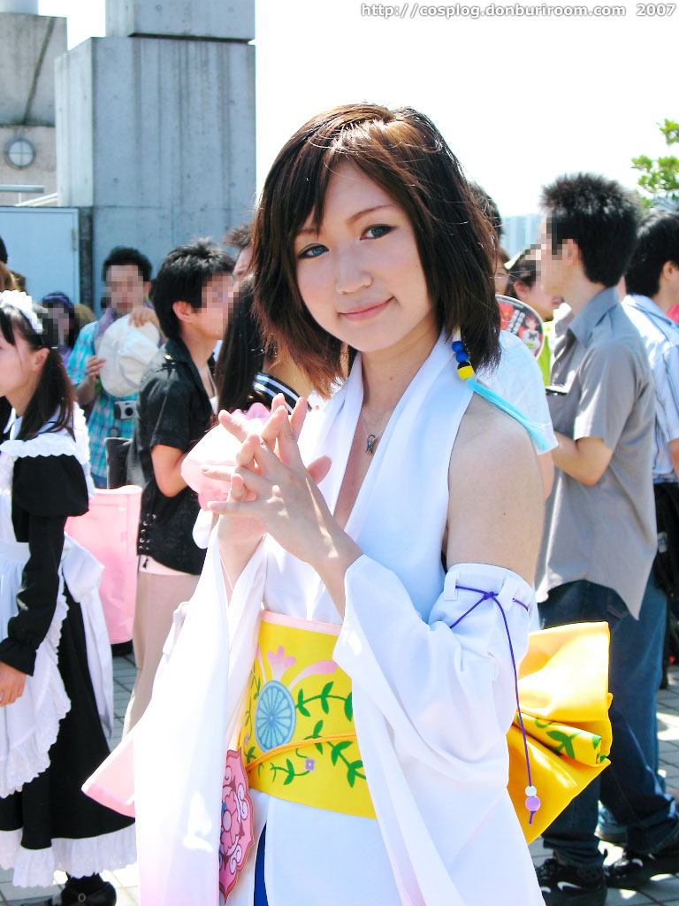 yuna, final fantasy, final fantasy x, photo (medium), cosplay, detached sleeves, robe, saeki tsukahisa