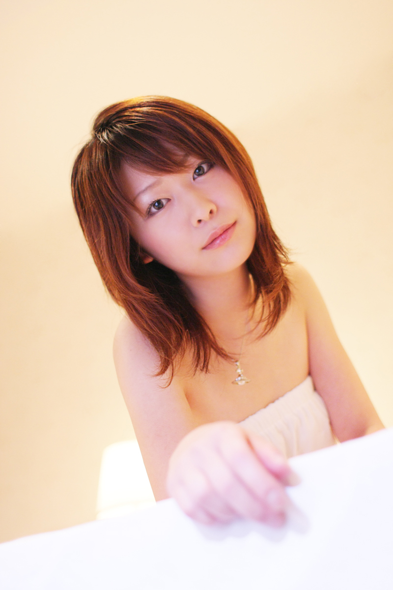 nao, highres, photo (medium), tagme, bed, nightgown