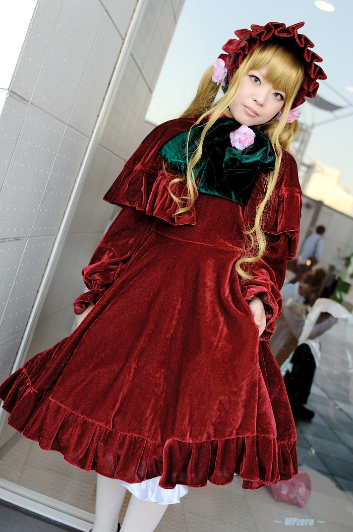 uni (plastic girl), shinku, uni (cosplayer), rozen maiden, photo (medium), blonde hair, bonnet, cosplay, dress, frills, gown