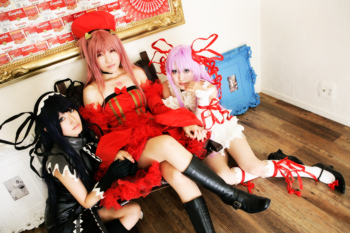 rou (cosplayer), saya (cosplayer), tsugihagi mishin, al azif (demonbane), another blood, etheldreda, demonbane, photo (medium), boots, cosplay, cuffs, dress, gloves, hair ribbon, kneehighs, lace, petals, purple hair, ribbon, rose petals, socks