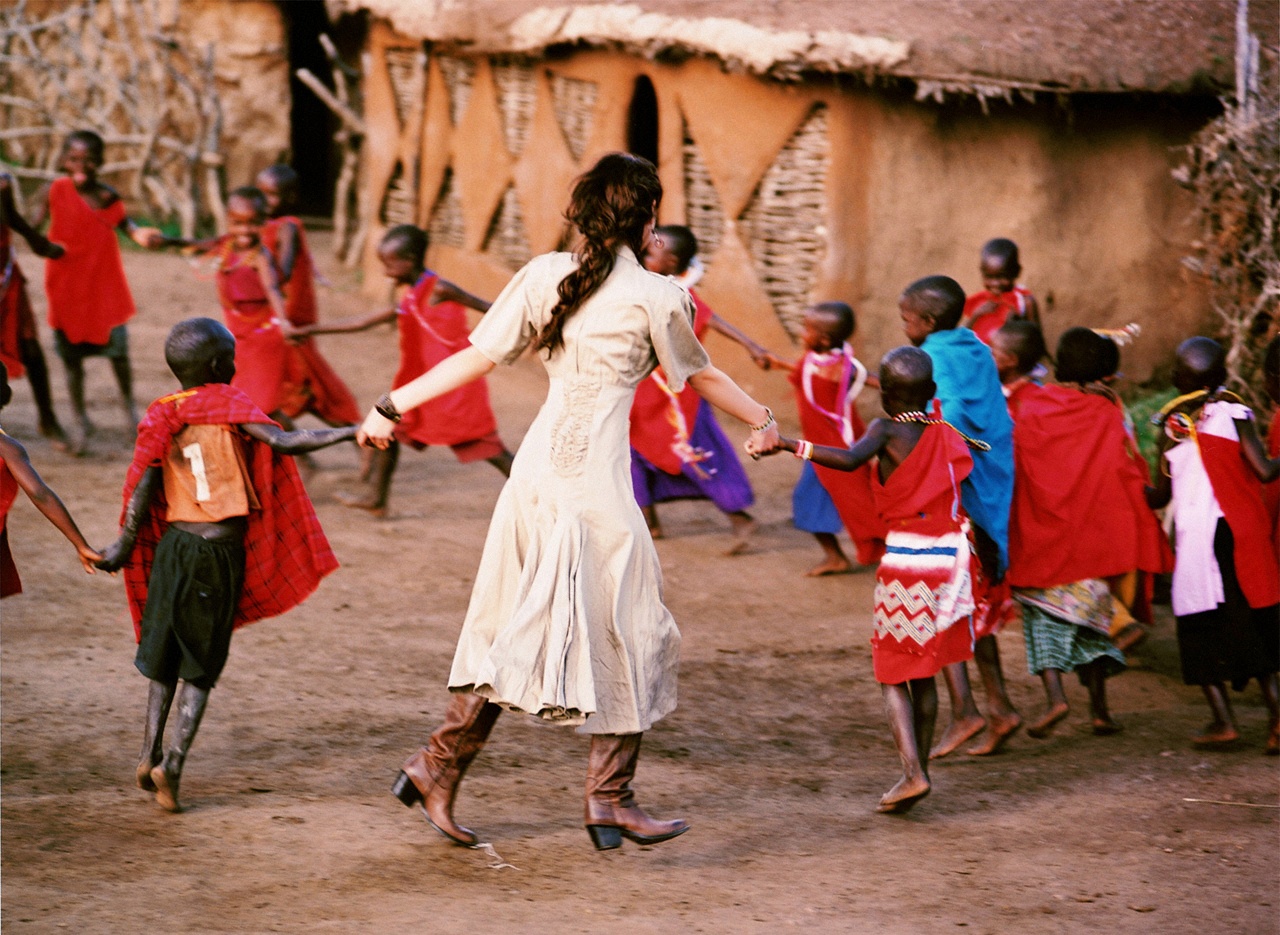 leah dizon, photo (medium), africa, boots, dress, kenya, tribe, village