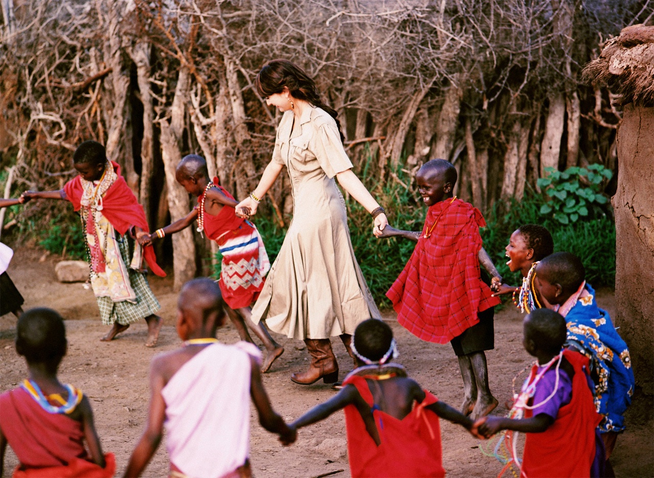 leah dizon, photo (medium), africa, boots, dress, kenya, tribe, village