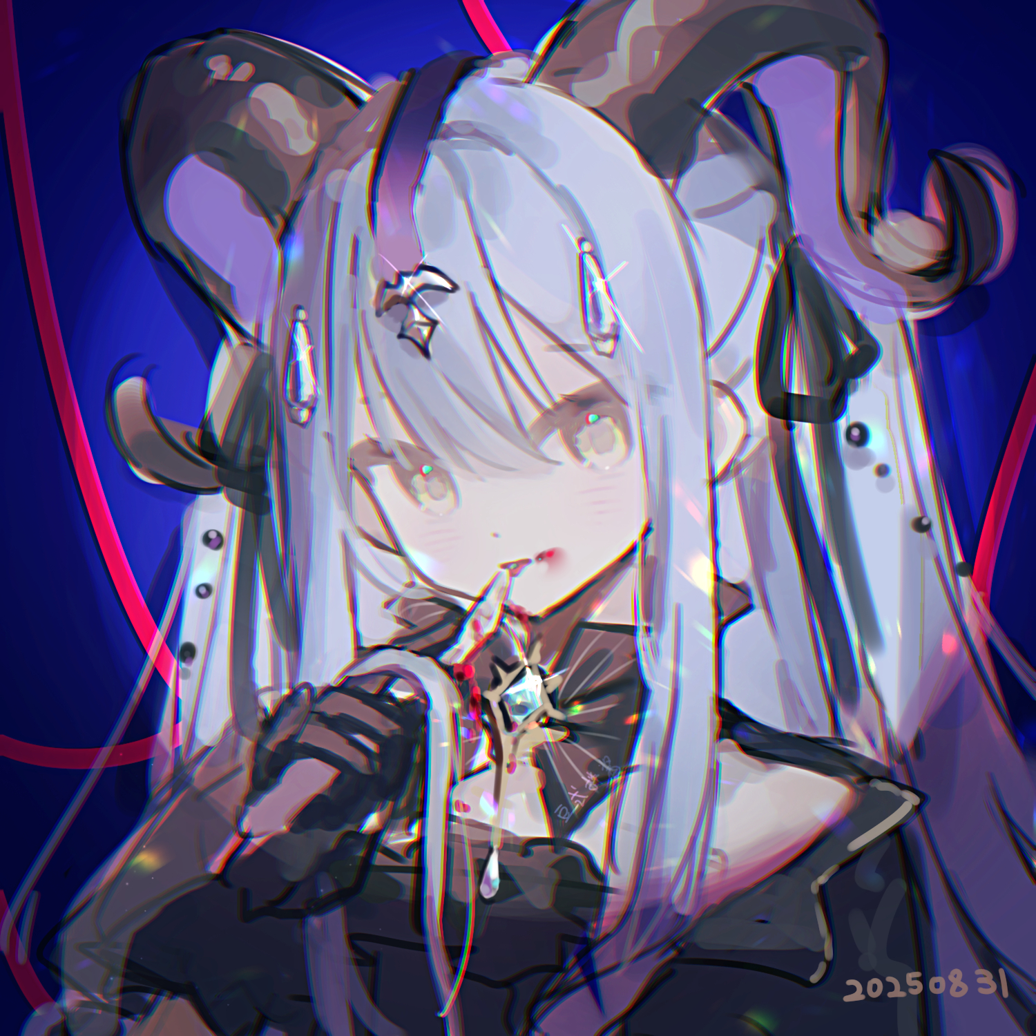 togawa sakiko, arknights, bang dream!, bang dream! it's mygo!!!!!, chinese commentary, commentary request, highres, 1girl, black gloves, black horns, black ribbon, blood, blood on face, blue background, blue hair, closed mouth, curled horns, dated, detached collar, dou lei yangzhi jidi, gloves, hair ribbon, hand up, holding, holding knife, horns, knife, long hair, looking at viewer, ribbon, sidelocks, solo, spotlight, togawa sakiko (master of melodia), upper body, yellow eyes