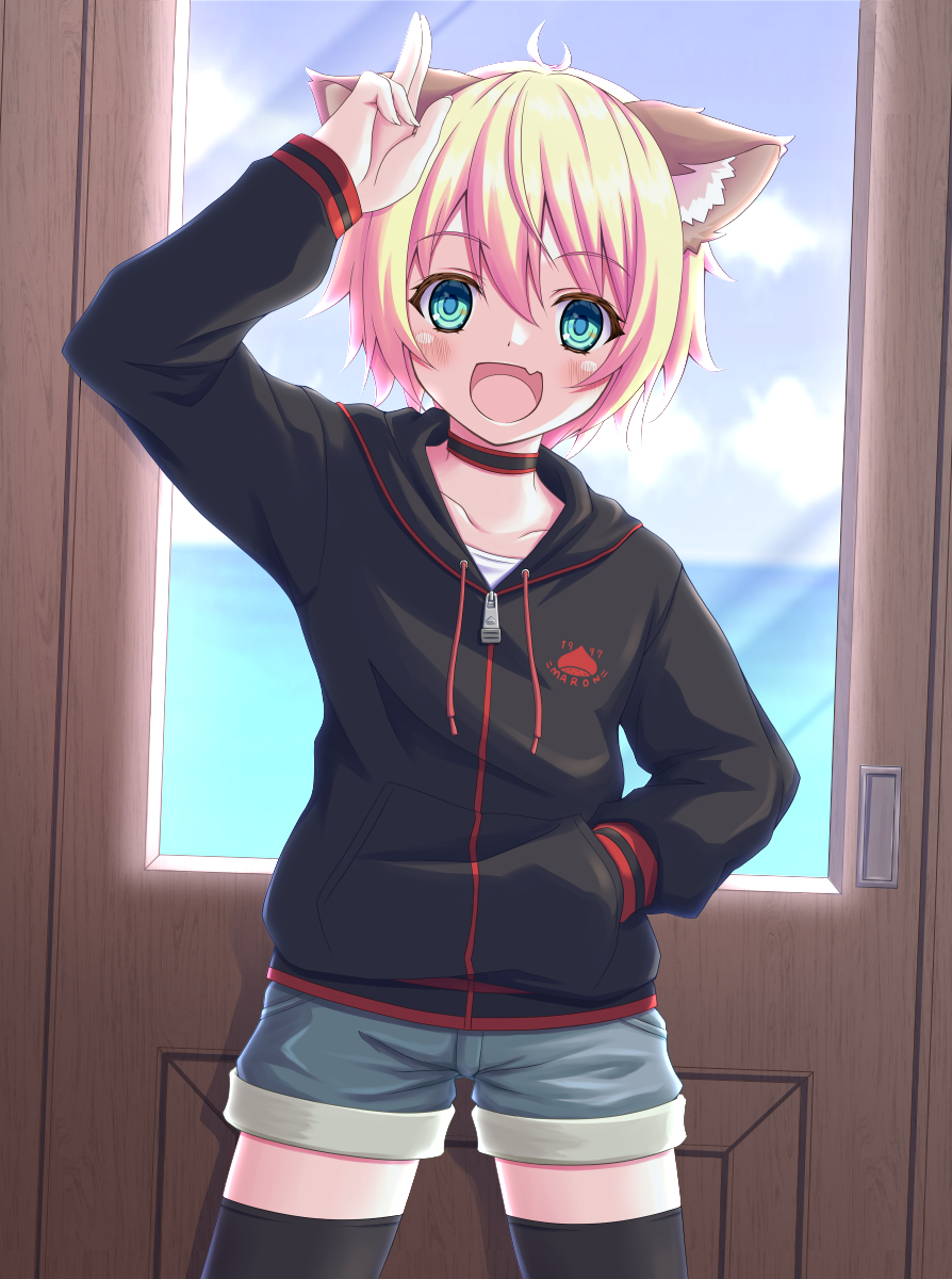 kagun, original, highres, 1girl, :d, androgynous, animal ears, arm up, black choker, black hoodie, black thighhighs, blonde hair, blue shorts, cat ears, cat girl, choker, door, fang, green eyes, hand in pocket, hood, hood down, hoodie, long sleeves, open mouth, salute, short shorts, shorts, skin fang, smile, thighhighs, two-finger salute