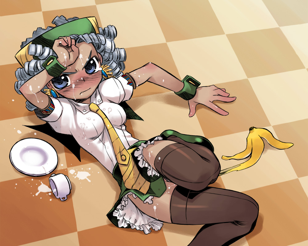 nakamura tetsuya, greta (dragon steak!), dragon steak! (manga), original, silver hair, bad id, bad pixiv id, 1girl, banana, banana peel, blue eyes, brown thighhighs, checkered floor, dark-skinned female, dark skin, female focus, food, from above, fruit, lying, necktie, solo, spill, thighhighs, yellow necktie