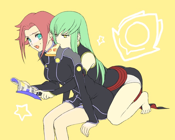touichi, c.c., kouzuki kallen, code geass, bad id, bad pixiv id, 00s, 2girls, barefoot, blue eyes, book, detached sleeves, food, from behind, gloves, green hair, long hair, looking back, multiple girls, open book, open mouth, order of the black knights uniform, pink hair, pizza, pizza slice, red hair, short hair, shorts, sitting, yellow eyes, yuri
