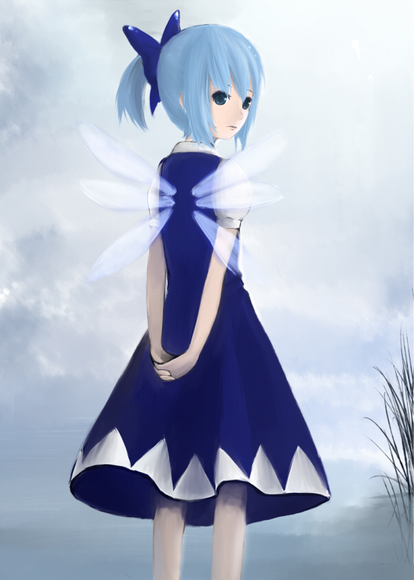 fakkuma, fakkuma kouroumue, cirno, embodiment of scarlet devil, touhou, bad id, bad pixiv id, 1girl, alternate hairstyle, arms behind back, blue eyes, blue hair, bow, female focus, from behind, hair bow, legs apart, looking back, matching hair/eyes, own hands together, ponytail, short hair, solo, standing, wings