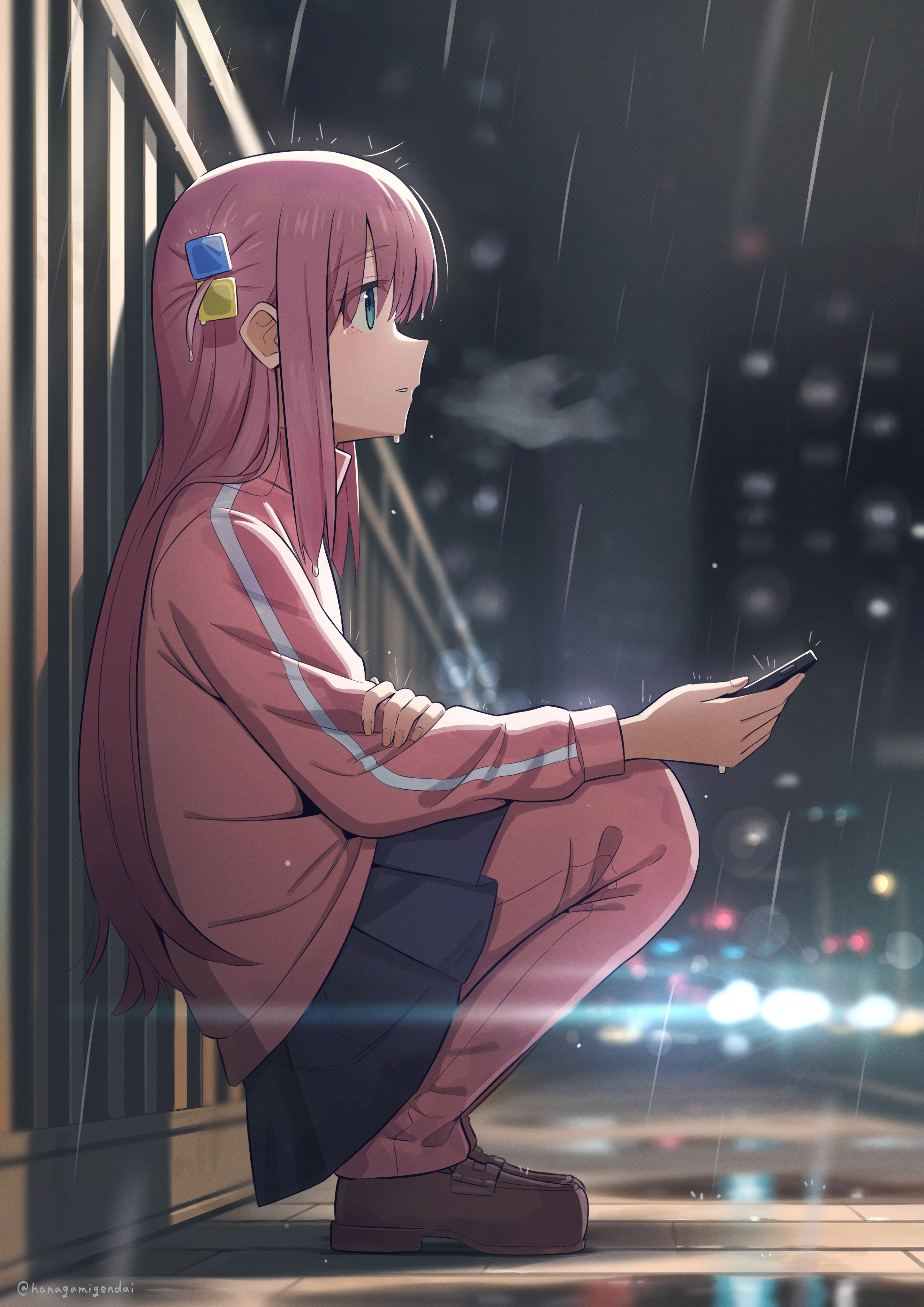 hanagamigendai, gotoh hitori, bocchi the rock!, absurdres, commentary request, highres, 1girl, against railing, black skirt, blue eyes, blurry, blurry background, brown shoes, cellphone, full body, hair ornament, holding, holding phone, jacket, lens flare, long hair, night, outdoors, pants, parted lips, phone, pink hair, pink jacket, pink pants, pleated skirt, railing, rain, shoes, skirt, smartphone, solo, squatting, track jacket, track pants, track suit