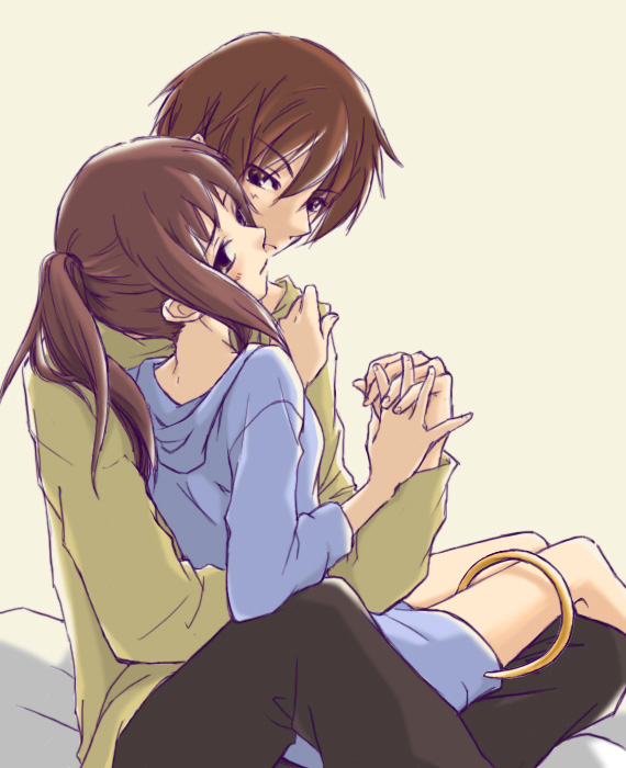 hachimitsu, hachimitsu (rjrjr), kyonko, suzumiya haruhi, suzumiya haruhiko, suzumiya haruhi no yuuutsu, suzumiya haruhiko no yuuutsu, bad id, bad pixiv id, 00s, 1boy, 1girl, blush, genderswap, genderswap (ftm), genderswap (mtf), hetero, holding hands, ponytail, sitting