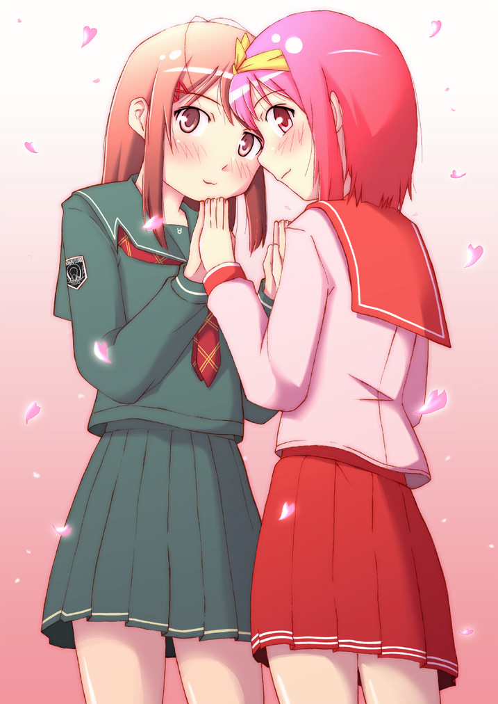 nyazui, hoshino yuumi, kamigishi akari, kimi kiss, to heart, to heart (series), 2girls, blush, crossover, hairband, holding hands, multiple girls, necktie, petals, pink eyes, pink hair, school uniform, serafuku, short hair, skirt, smile