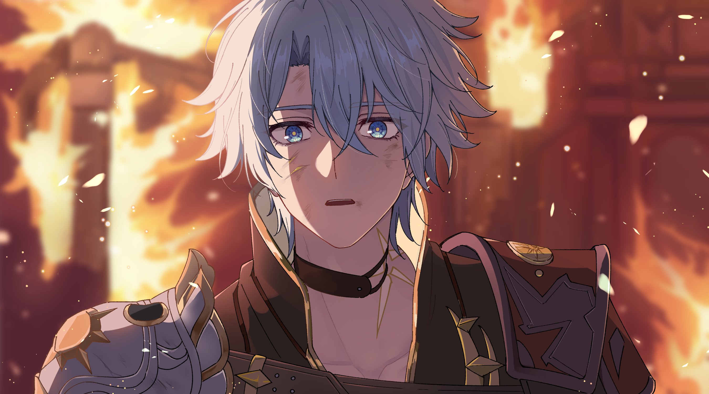 mororo1357, phainon (honkai: star rail), honkai: star rail, honkai (series), highres, 1boy, armor, belt, black choker, blue eyes, choker, collarbone, crossed bangs, fire, grey hair, hair between eyes, looking at viewer, male focus, neck tattoo, open mouth, parted bangs, pauldrons, short hair, shoulder armor, single pauldron, solo, tattoo, teeth, upper body, upper teeth only, yellow pupils