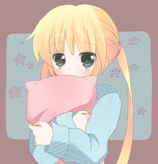 itsuka, sanzen'in nagi, hayate no gotoku!, bad id, bad pixiv id, 00s, blonde hair, green eyes, hugging object, long hair, pajamas, pillow, pillow hug, shy, solo, twintails
