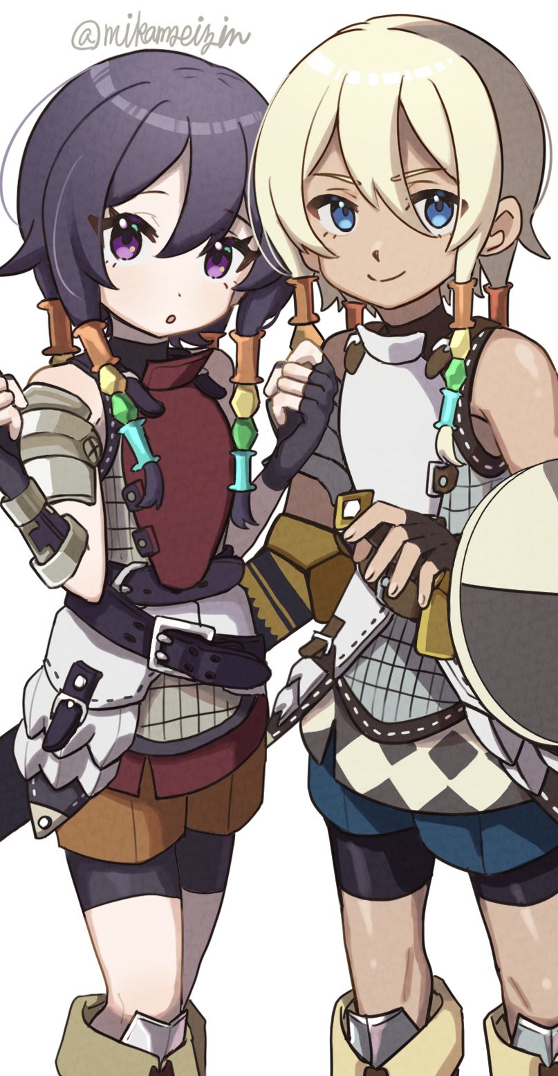 mikamseizin, swordsman (sekaiju 4), swordsman 3 (sekaiju 4), etrian odyssey, sekaiju no meikyuu, sekaiju no meikyuu 4, highres, 1boy, 1girl, :o, beads, belt, bike shorts, black hair, blonde hair, blue eyes, closed mouth, feet out of frame, fingerless gloves, genderswap, genderswap (mtf), gloves, hair beads, hair between eyes, hair ornament, multiple belts, purple eyes, shield, smile, twitter username