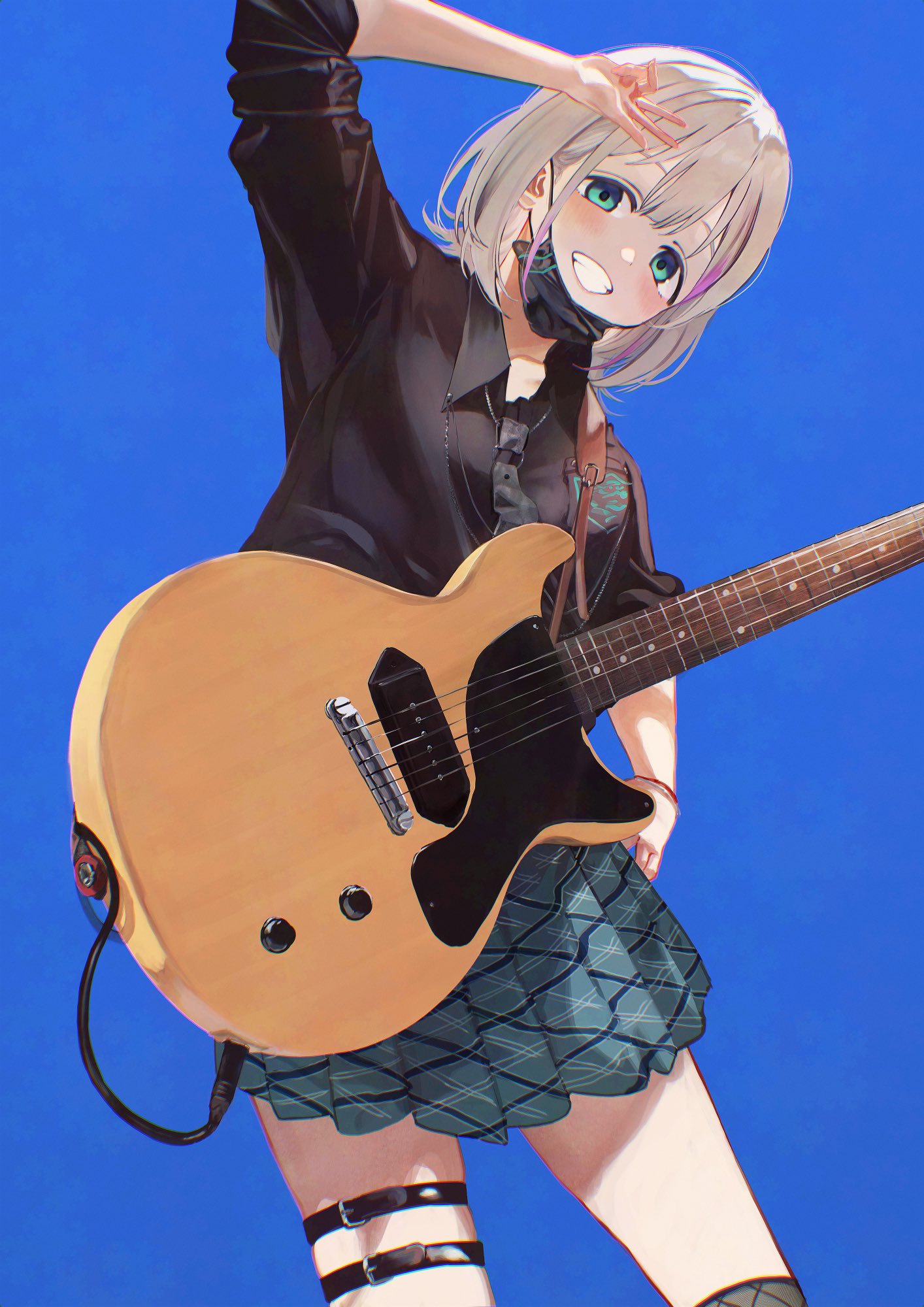 otsudou, serizawa asahi, idolmaster, idolmaster shiny colors, highres, 1girl, aqua eyes, arm up, belt, black mask, black shirt, blue background, blush, bracelet, cable, chain, chromatic aberration, collared shirt, electric guitar, fishnet socks, fishnets, gibson les paul, green skirt, grey hair, grey necktie, grin, guitar, guitar strap, hand on own hip, instrument, jewelry, kneehighs, looking at viewer, mask, mask pull, medium hair, mouth mask, multicolored hair, multiple bracelets, necktie, official alternate costume, pleated skirt, pocket, purple streaks, shirt, simple background, skirt, sleeves rolled up, smile, socks, solo, streaked hair, thigh belt, thigh strap, three-quarter sleeves, w, w over head