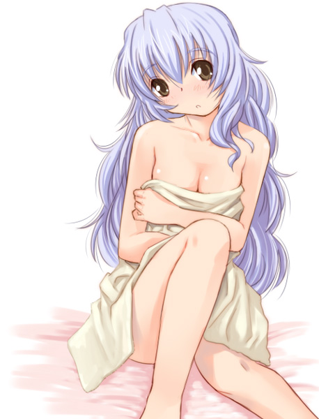 katatsuka kouji, teletha testarossa, full metal panic!, silver hair, bad id, bad pixiv id, 00s, 1girl, bare shoulders, breasts, female focus, long hair, medium breasts, solo, towel