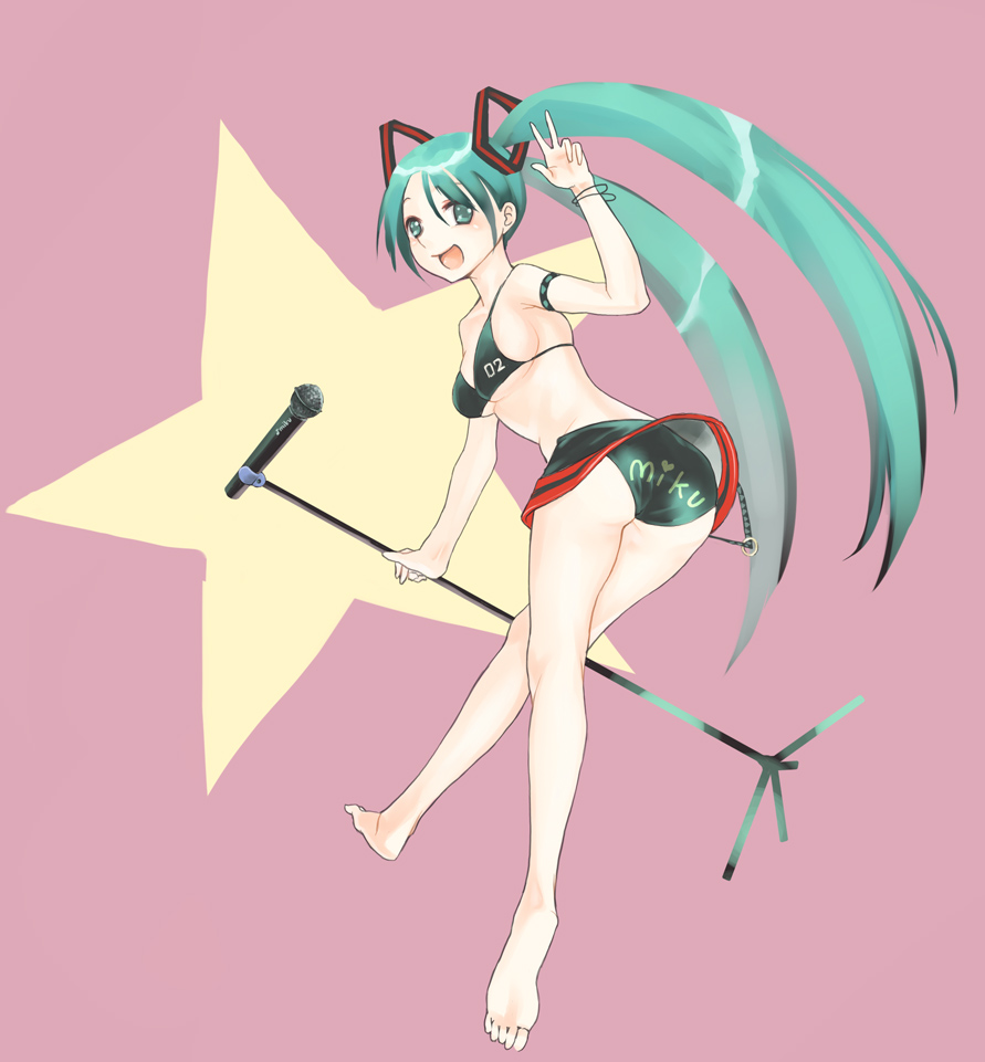 gk, hatsune miku, vocaloid, bad id, bad pixiv id, aqua eyes, aqua hair, ass, barefoot, bikini, feet, legs, long hair, microphone, microphone stand, solo, swimsuit, twintails, v