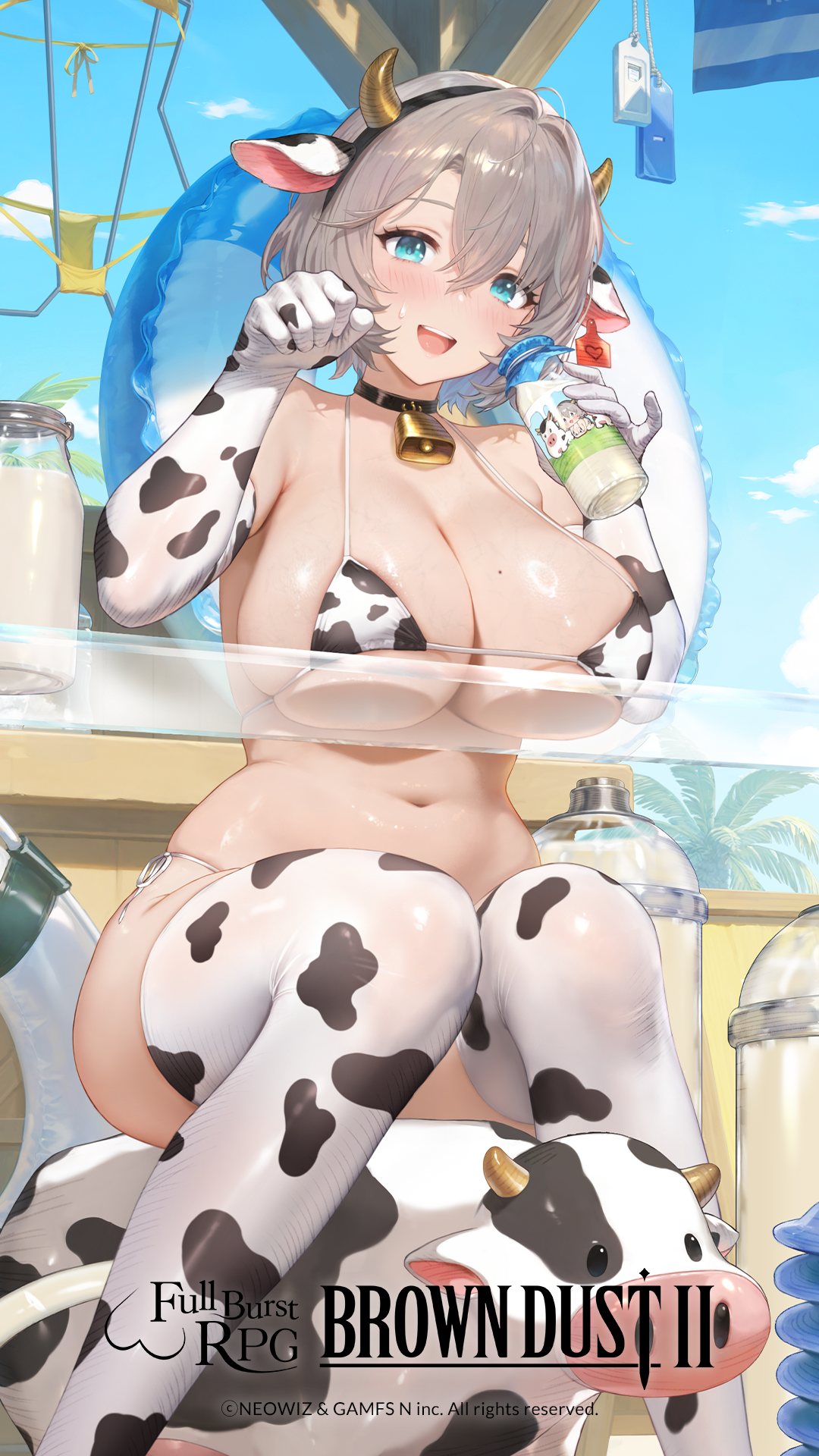 teresse (brown dust), brown dust (series), brown dust 2, cropped, highres, official art, 1girl, animal ears, animal print, beach, bell, bikini, blue sky, bottle, breasts, cleavage, cow ears, cow horns, cow print, cow print bikini, cowbell, elbow gloves, fake horns, glass bottle, gloves, green eyes, horns, large breasts, lifebuoy, looking at viewer, medium hair, milk bottle, neck bell, official alternate costume, open mouth, outdoors, palm tree, paw pose, print bikini, sitting, sky, smile, solo, sweatdrop, swim ring, swimsuit, thighhighs, tree, yellow bikini