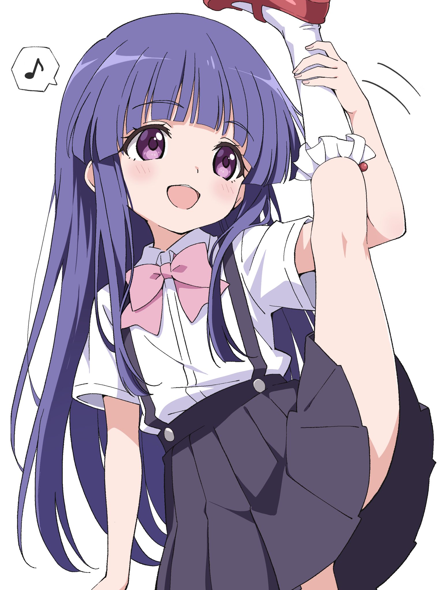 niyane, furude rika, higurashi no naku koro ni, commentary request, highres, 1girl, :d, black skirt, blunt bangs, blush, bow, bowtie, collared shirt, frilled socks, frills, long hair, mary janes, musical note, open mouth, pink bow, pink bowtie, pleated skirt, purple eyes, purple hair, red shoes, shirt, shoes, short sleeves, simple background, skirt, smile, socks, solo, split, spoken musical note, standing, standing on one leg, standing split, suspender skirt, suspenders, white shirt, white socks