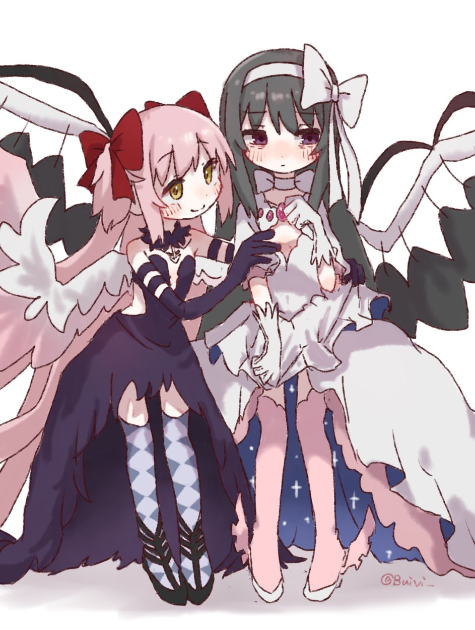 buivi, akemi homura, akuma homura, kaname madoka, ultimate madoka, mahou shoujo madoka magica, mahou shoujo madoka magica (anime), highres, 2girls, argyle clothes, argyle thighhighs, black dress, black gloves, black hair, black shoes, blush, bow, choker, closed mouth, cosplay, costume switch, dress, elbow gloves, gloves, hair bow, multiple girls, pink hair, pink thighhighs, purple eyes, red bow, shoes, smile, thighhighs, white choker, white dress, white gloves, white shoes, wings, yellow eyes